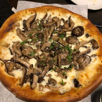 Piccolina Toscana - Funghi pizzette - Italian Near Me - Wilmington, Delaware Piccolina Toscana - Funghi pizzette - Italian Near Me - Wilmington, Delaware