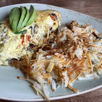 Fairview Farmers - Omelette with meats and veggies and added avocado - Breakfast & Brunch Near Me - Fairview, Texas