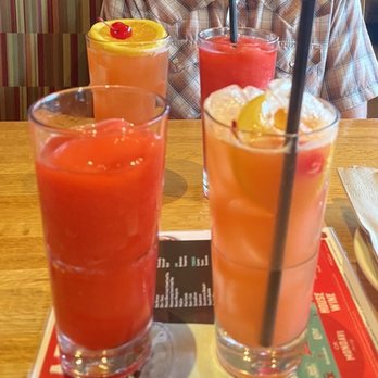 Applebee's Grill + Bar - Bahama mama and strawberry daiquiri - Sports Bars Near Me - Ft. Pierce, Florida