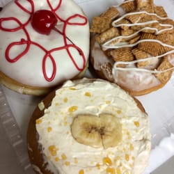 Sweet Perfections Bake Shoppe - Brandy Old Fashioned, Rumchata Crunch and Spiced Bananas Foster drunken doughnuts.
