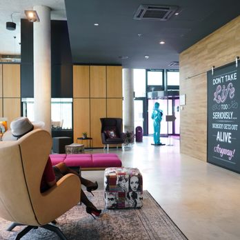 MOXY Vienna Airport - Hotels Near Me - Wien, 3 MOXY Vienna Airport - Hotels Near Me - Wien, 3