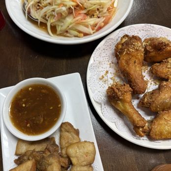 Holy Khao - Laotian Near Me - Garland, Texas