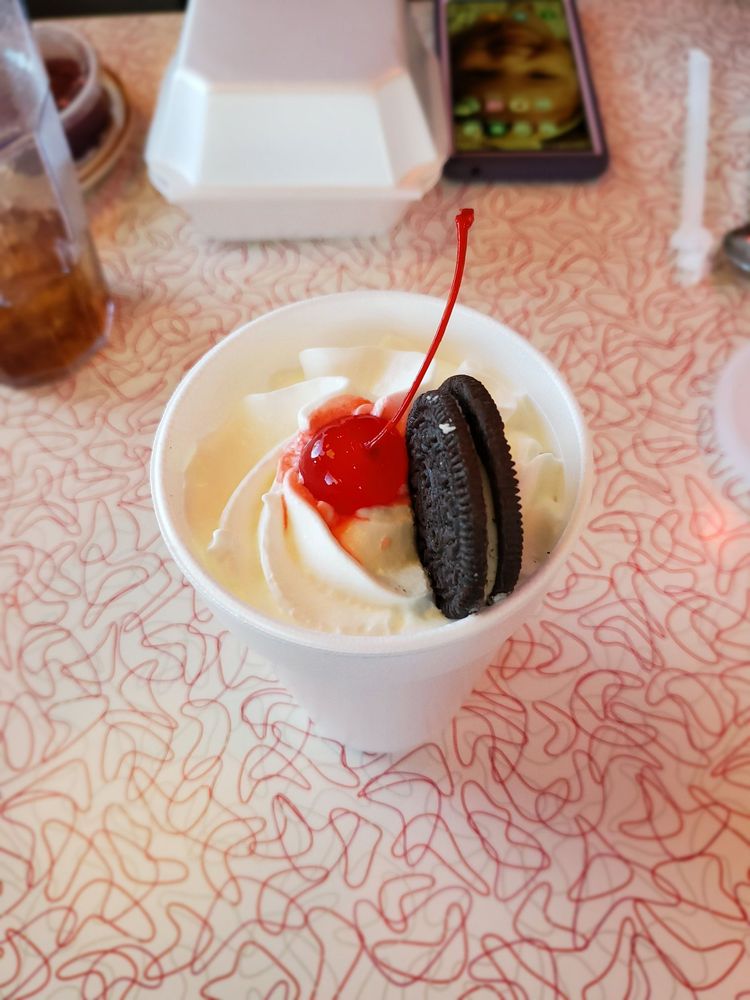 BLAST FROM THE PAST DINER CLOSED Updated September 2024 18 Photos