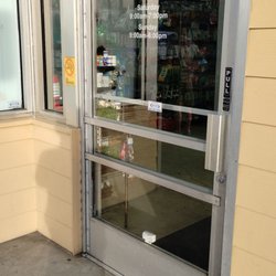 Petvet Petfood - Store Entrance and Business Hour's as of February 2023