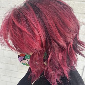 Jessy Hairstylist - Hair Stylists Near Me - Miami, Florida Jessy Hairstylist - Hair Stylists Near Me - Miami, Florida