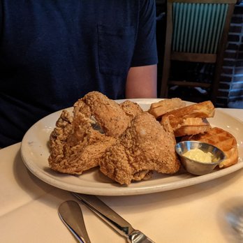 Grace's - Chicken and waffles - American Near Me - Houston, Texas Grace's - Chicken and waffles - American Near Me - Houston, Texas