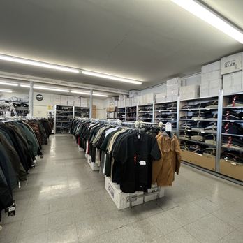 Dickies - La Habra - Men's Clothing Near Me - La Habra, California