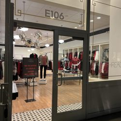 Daily Thread - 11/5/22 Entrance and GREAT $3 sale sign