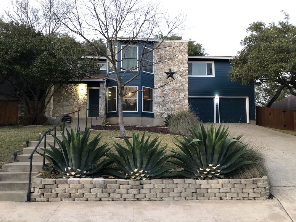 Slide of Harris Home Exteriors