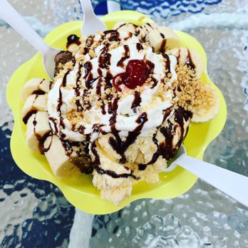 Aloha Shaved Ice - Banana Split - Shaved Ice Near Me - San Antonio, Texas