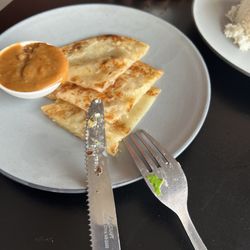 Unique Cuisine - Naan bread, right amount of crisp
