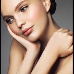 Caryl Baker Visage - Photo