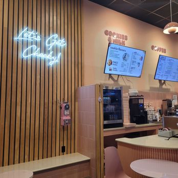 Feed The Cheeks - Interior - Desserts Near Me - Providence, Rhode Island