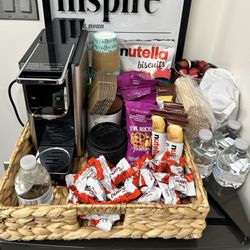 Leposh Nails - Complimentary Snacks. 04.17.2024.