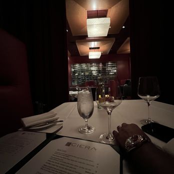 Ciera Steak + Chophouse - Booth dinner - Steakhouses Near Me - Stateline, Nevada