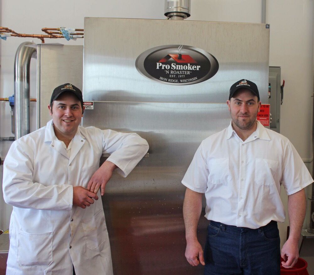Petty Brothers Meats Logo