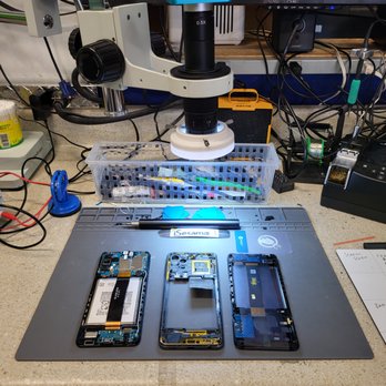 AK Tech - Computer and  Phone services and repair - Mobile Phone Repair Near Me - Los Angeles, California