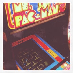 Retro entertainment options while waiting for your laundry