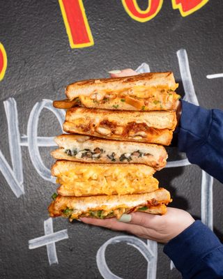 Cheesie's Pub & Grub - Garfield Ridge by null