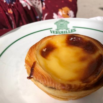 Pastelaria Versailles - Wonderful pastel de nata, be sure to try the chocolate ones as well! - Patisserie/Cake Shop Near Me - Lisbon, 11