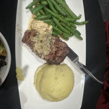 Kona Grill - Carmel - Fillet with lobster butter - New American Near Me - Carmel, Indiana Kona Grill - Carmel - Fillet with lobster butter - New American Near Me - Carmel, Indiana