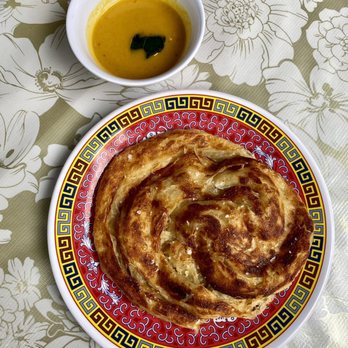 Oma's Hideaway - Roti canai - Asian Fusion Near Me - Portland, Oregon Oma's Hideaway - Roti canai - Asian Fusion Near Me - Portland, Oregon