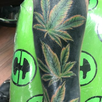 Crazy Dayz Tattoo - Tattoo Near Me - Aliquippa, Pennsylvania