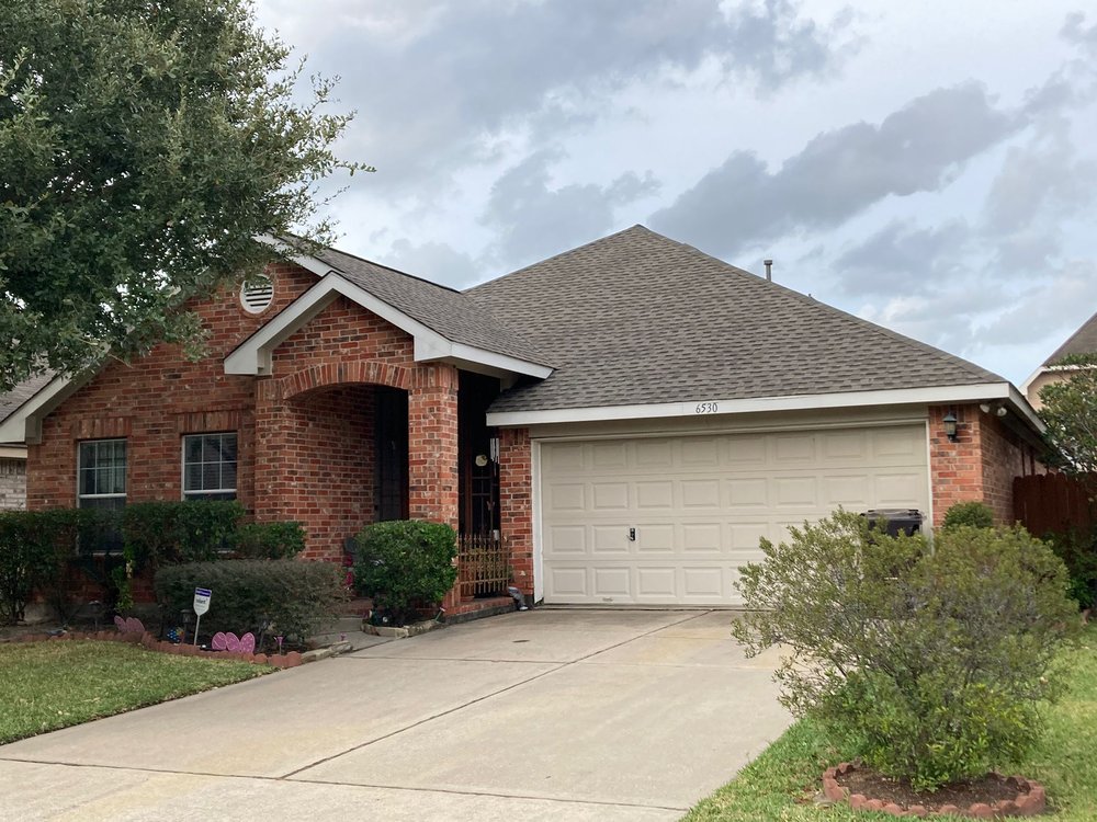 Slide of AZ Roofing Experts