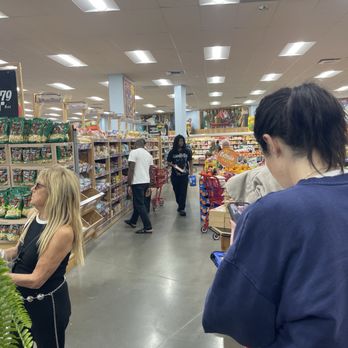 Trader Joe's - Grocery Near Me - Coral Springs, Florida