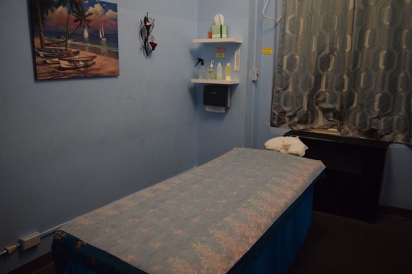 Pranee - Thai Massage Spa by null