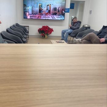 Martin Main Line Honda - Waiting room - Car Dealers Near Me - Ardmore, Pennsylvania Martin Main Line Honda - Waiting room - Car Dealers Near Me - Ardmore, Pennsylvania