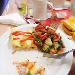 Fireside Cafe - Sorry I was hungry lol Hawaiian omelet!