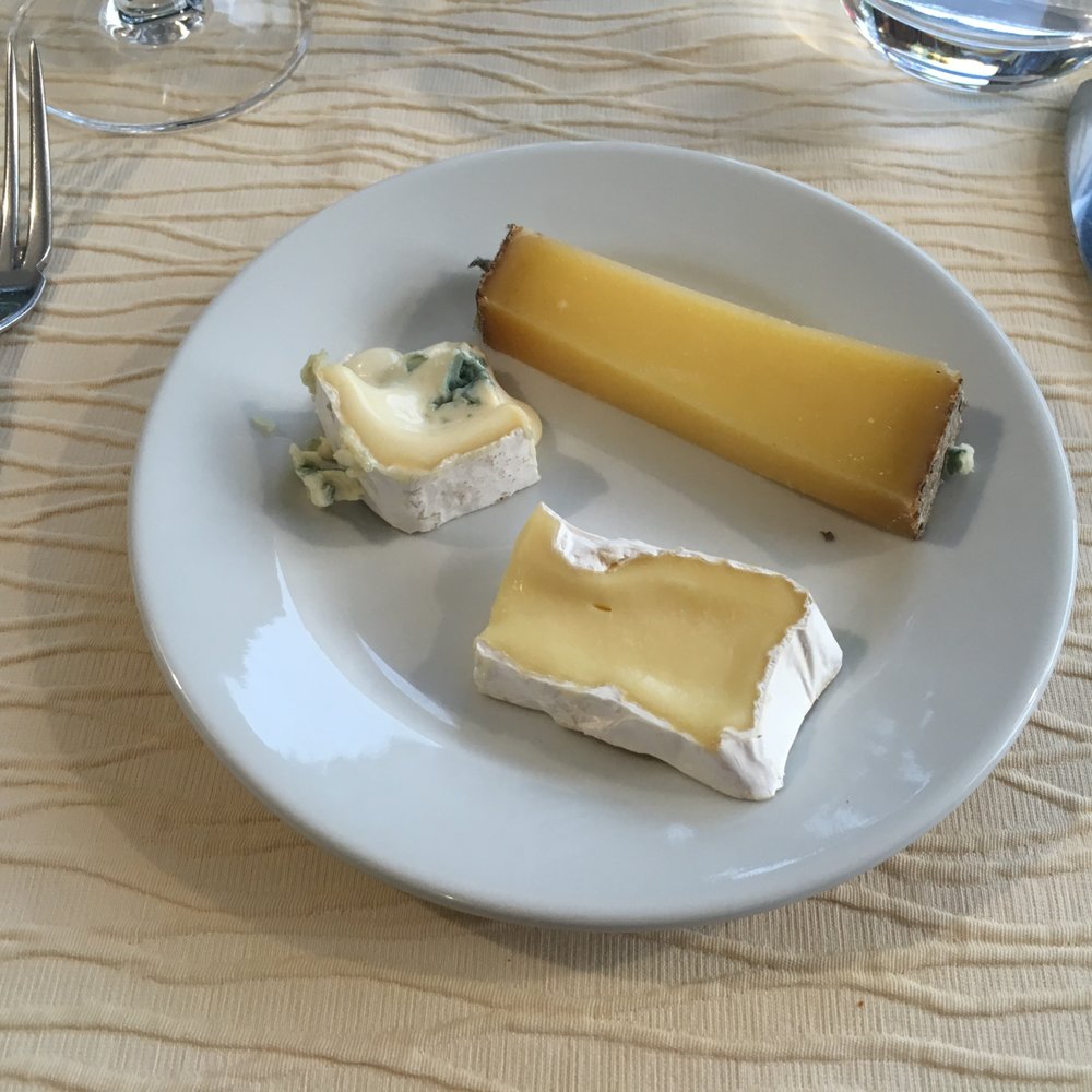 La Truite - decent cheese - French Near Me - Divonne-les-Bains, 01