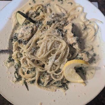 Briandi's - Chicken linguine Alfredo. - Italian Near Me - Nokomis, Florida