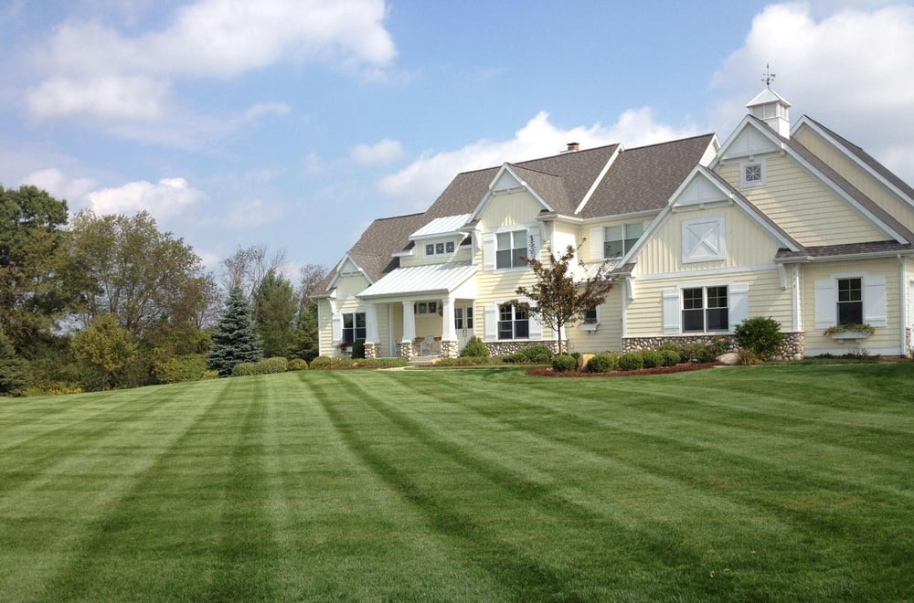 Hoffman Lawn Care - tree service in Grand Rapids, MI