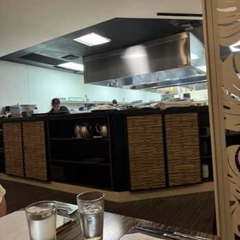 Roy's Kaanapali - Kitchen area - Hawaiian Near Me - Lahaina, Hawaii