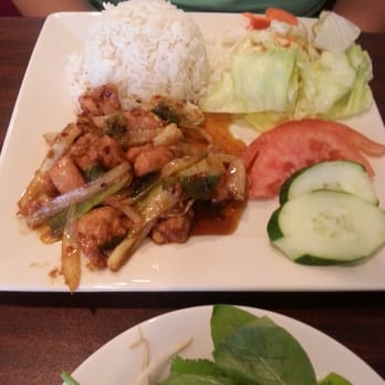 Kien Giang - Lemongrass chicken - Vietnamese Near Me - D'Iberville, Mississippi