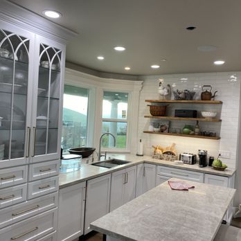 Amarant Design & Build Center - a kitchen - General Contractors Near Me - Dublin, California
