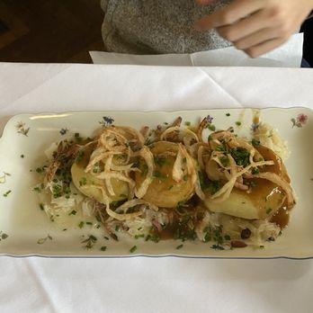 Gmoa Keller - Goose dumplings - Austrian Near Me - Vienna, 9