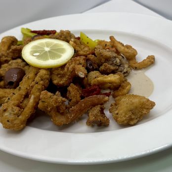 Bagalis - Calamari - Italian Near Me - Frisco, Colorado