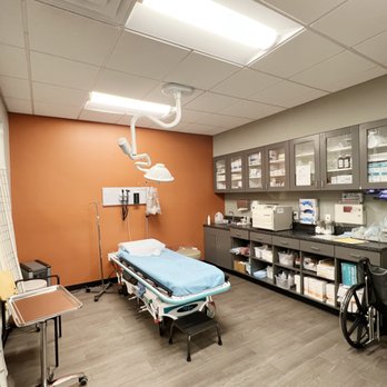AFC Urgent Care Baytown 146 - Baytown Procedure Room - Urgent Care Near Me - Baytown, Texas AFC Urgent Care Baytown 146 - Baytown Procedure Room - Urgent Care Near Me - Baytown, Texas