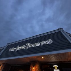 The Irish Times Pub - Outside