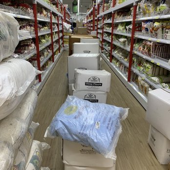 India Metro Hypermarket - Hard to navigate - International Grocery Near Me - Bellevue, Washington