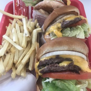 In-N-Out Burger - Fast Food Near Me - Glendora, California