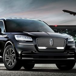 Keowee 1st Class Airport Service