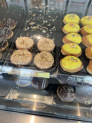 Krispy Kreme Doughnuts by null