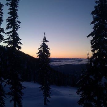 Baldface Lodge - Sunset from Chalet 3 at Baldface Lodge - Ski Resorts Near Me - Nelson, British Columbia