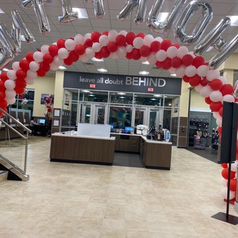 24 Hour Fitness - Gyms Near Me - Springfield, New Jersey