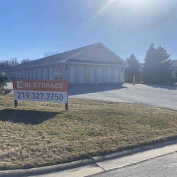 Mini Mall Storage - Cedar Lake - Self Storage Near Me - Cedar Lake, Indiana