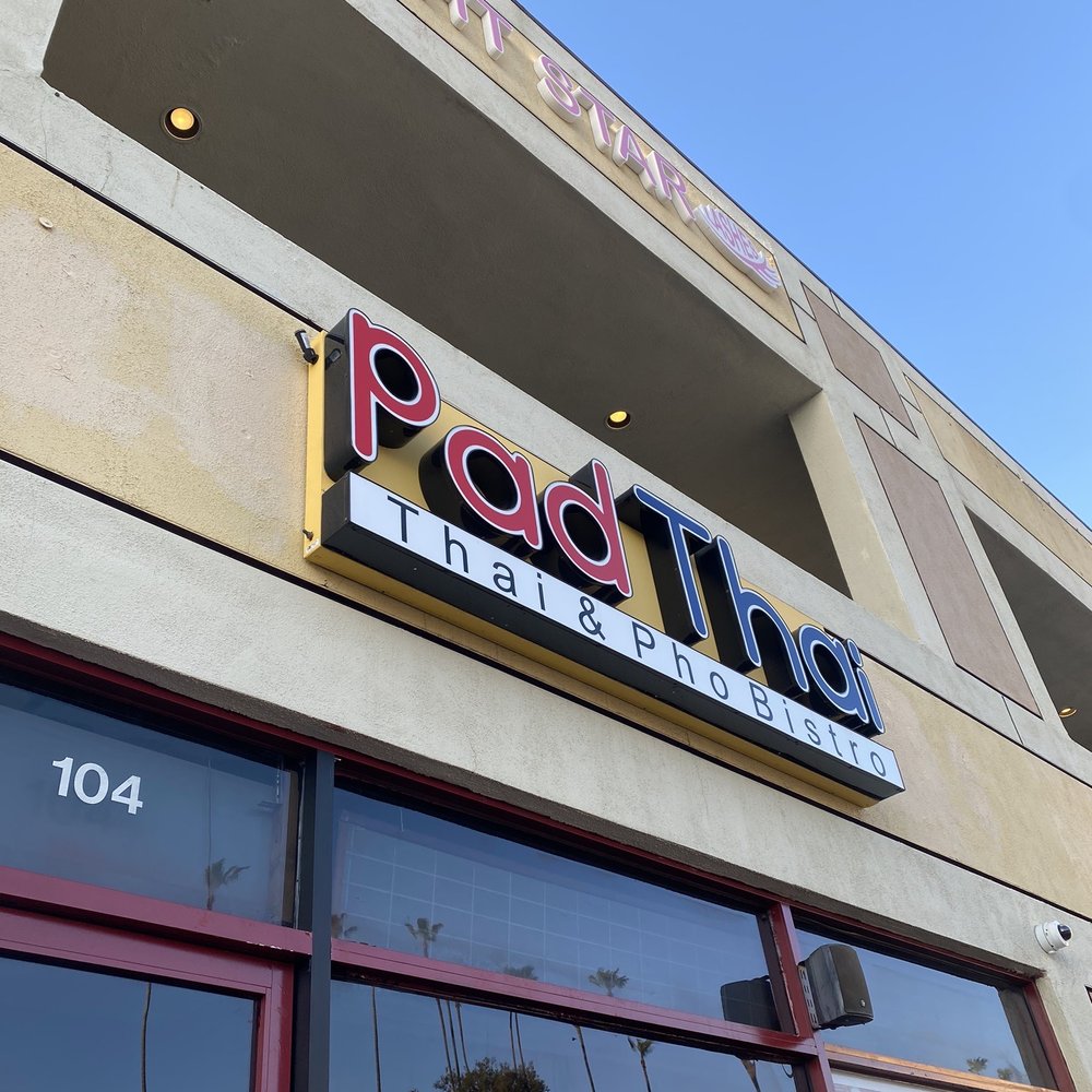 PadThai Bistro - Front of restaurant - Thai Near Me - Glendale, California PadThai Bistro - Front of restaurant - Thai Near Me - Glendale, California